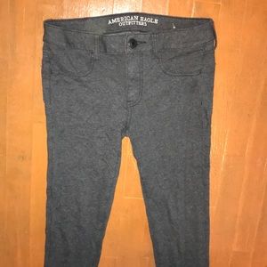 AMERICAN EAGLE GRAY JEAN LEGGINGS SZ 6